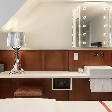Ruby Mimi By Ihg Отель 4*